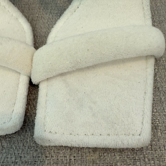 🔥🔥Good American Heels - Picture 7 of 7